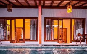 Makuta Villa